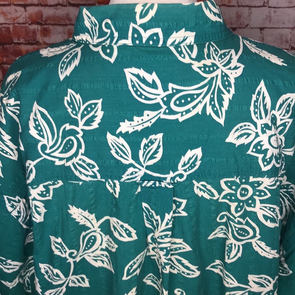 Chaps Ralph Lauren Green and White Hawaiian Shirt - Picture 6 of 10